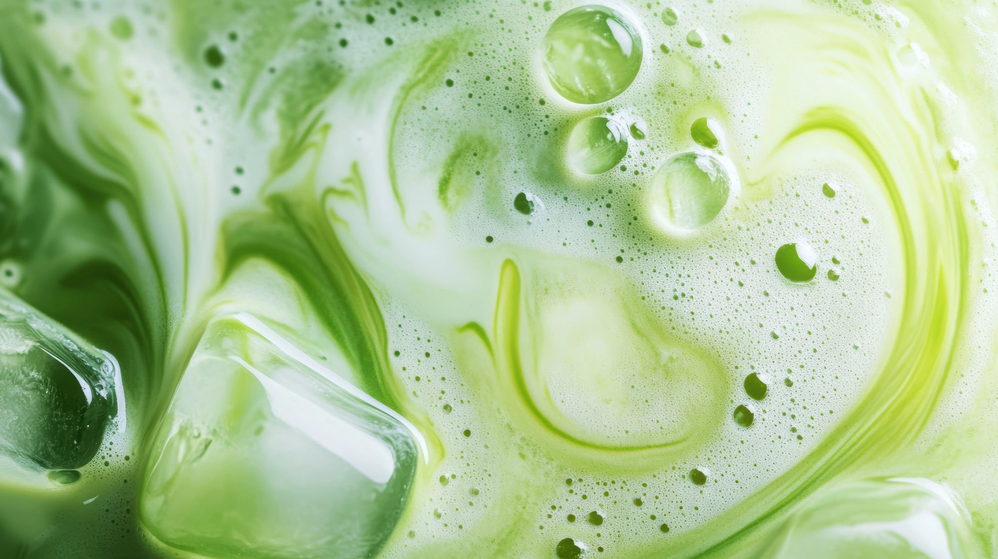 How to make a Starbucks-inspired matcha tea latte at home