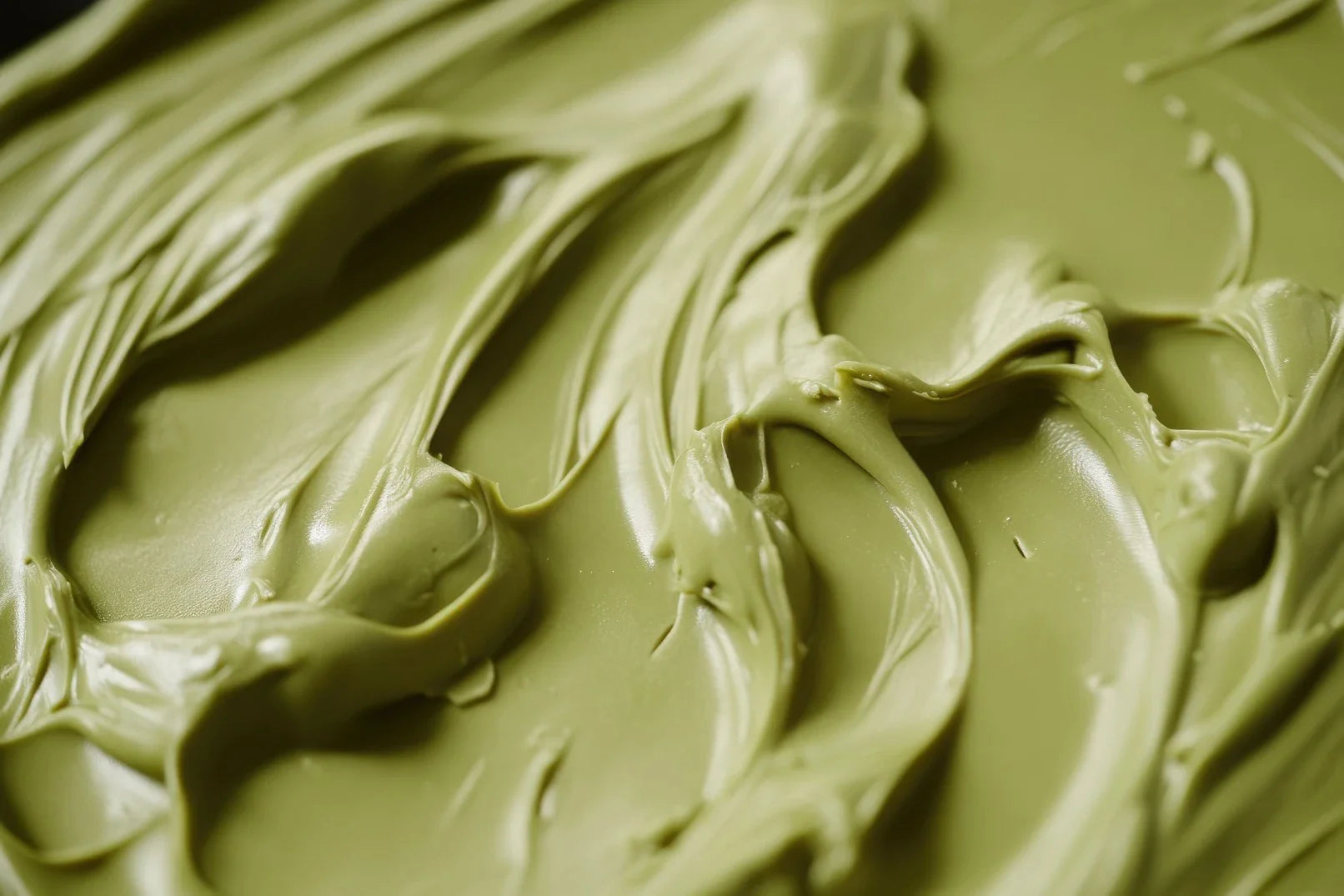 How to make a matcha butter hair lotion that doubles as body butter